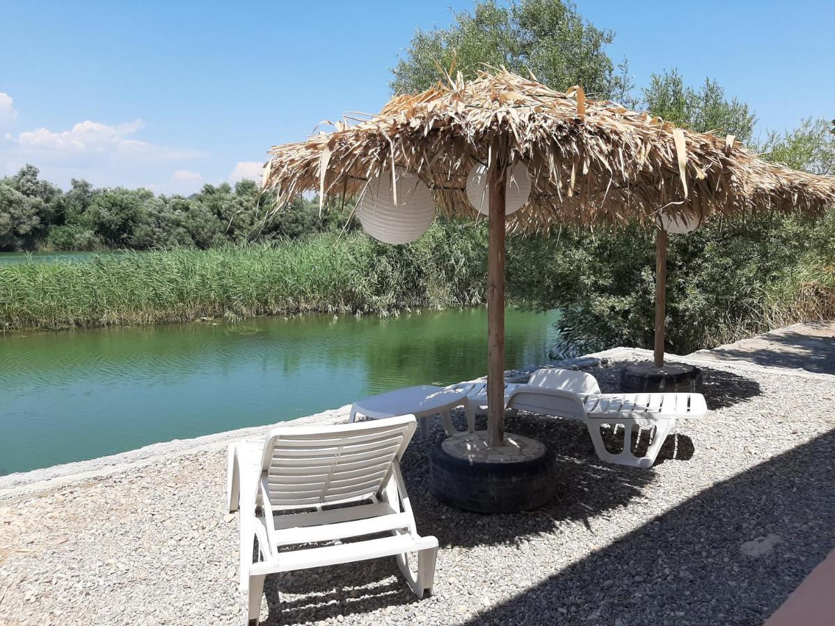 Skadar Lake House เวียร์ปาซาร์ ภายนอก รูปภาพ